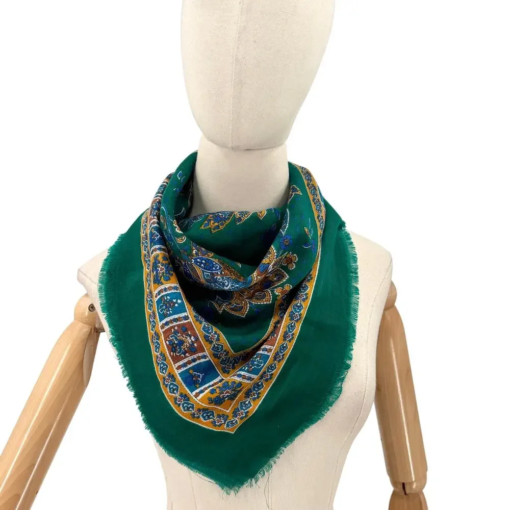 Vintage 80s Green Wool Paisley Floral Fringe Scarf